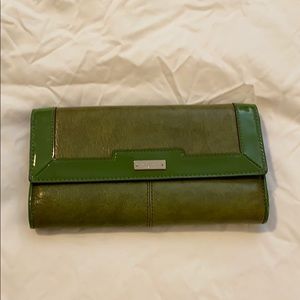 Women’s Kate Spade Wallet